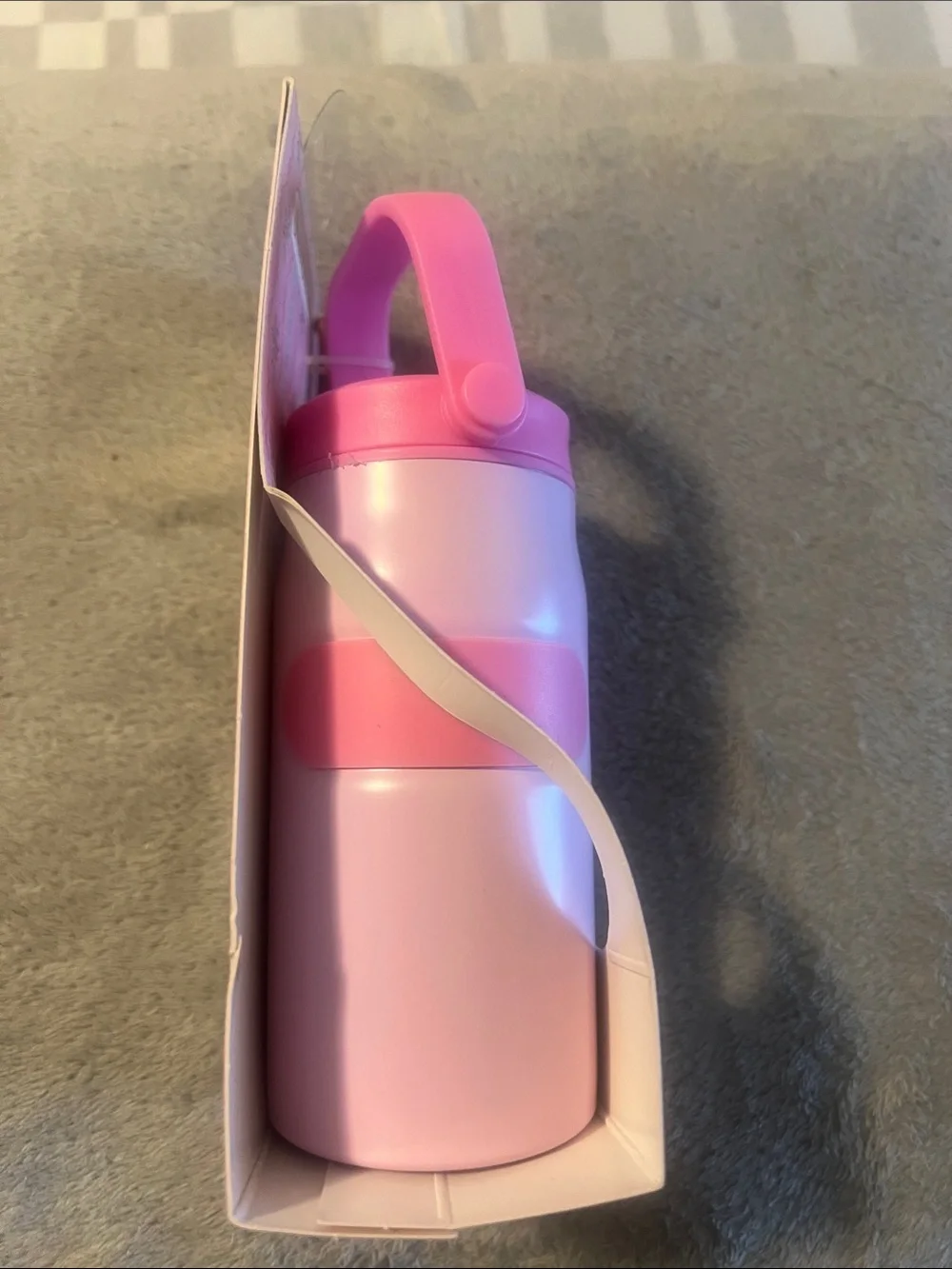 Pink 8 oz. Mini Sip Charm with Carabiner - Travel-Friendly Bath & Body Accessory